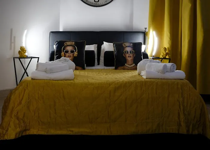 Dea Clodia Studio Flat